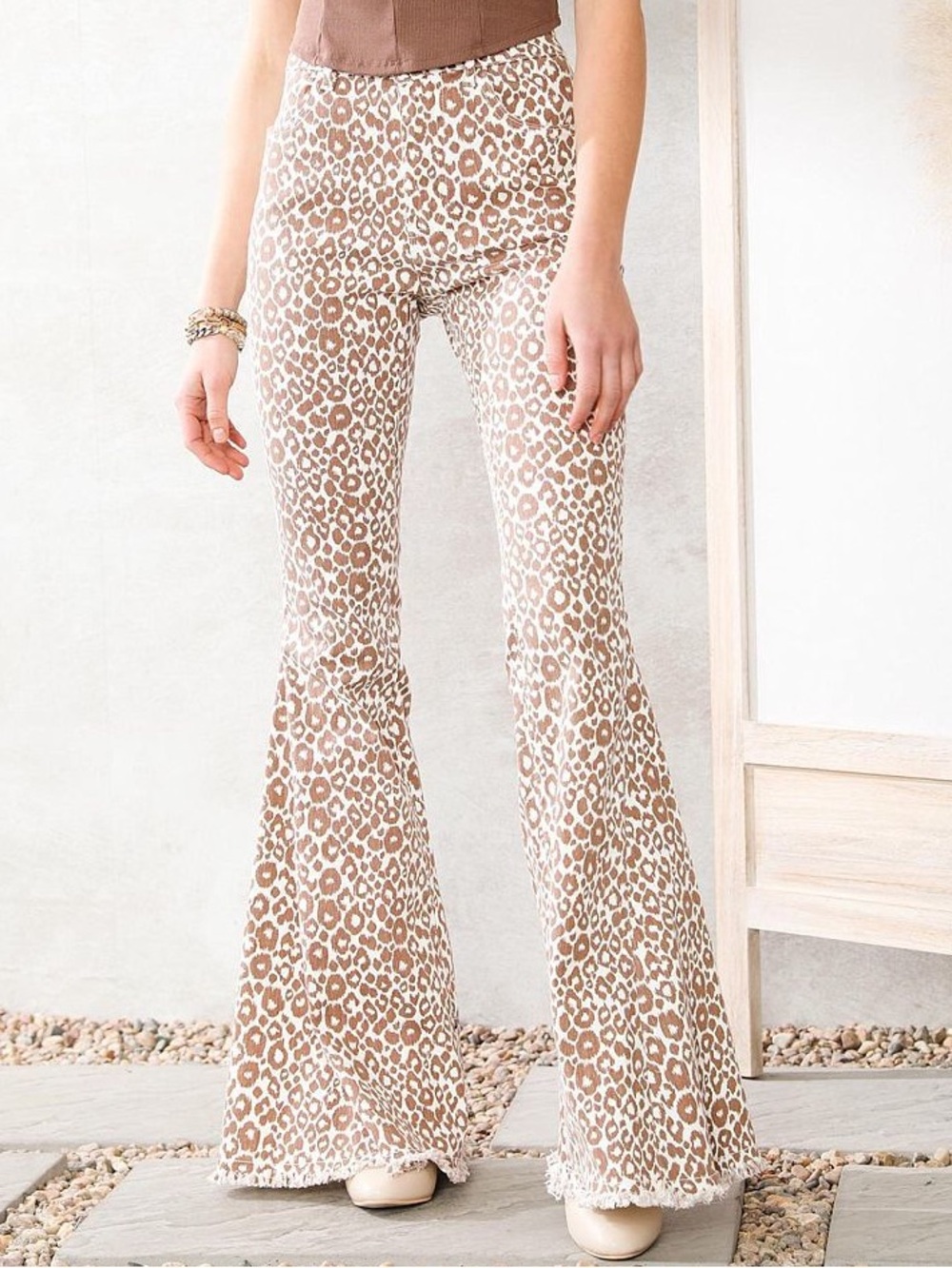 Printed xs bell bottom jeans